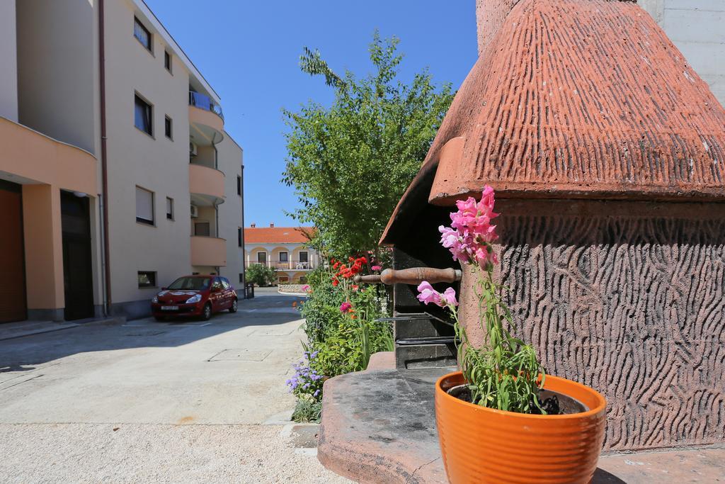 Apartments Bobi Zadar Exterior photo